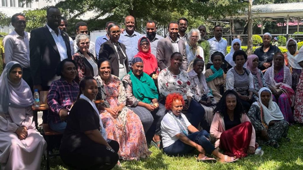 Ali Birra Foundation Delegation Visits Adama Hospital Medical College in Adama City